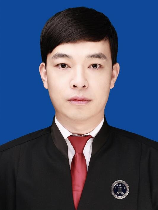 李福宁