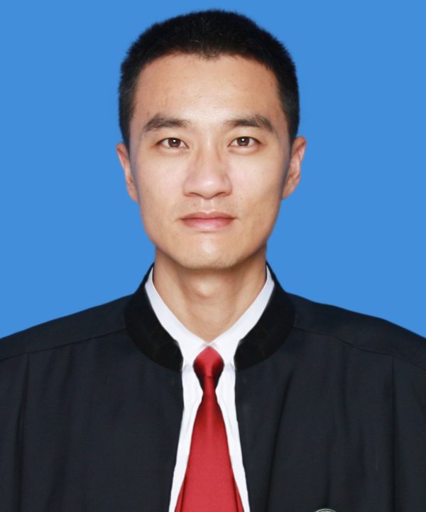 栾英男