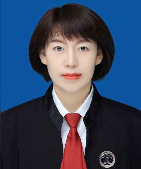 邱楠